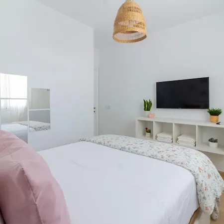 Homestay El Paraiso De Suenos Chiclana de la Frontera