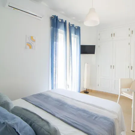 El Paraiso De Suenos Homestay *